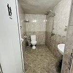 даутев връх בית הארחה בנסקו