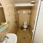 בית הארחה даутев връх בנסקו