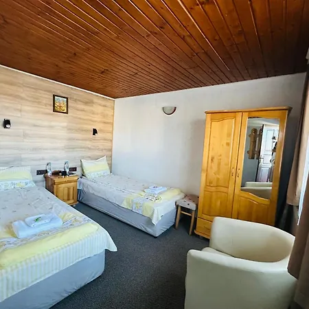 даутев връх Guest house *