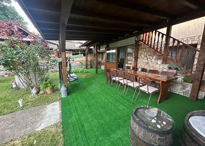 даутев връх Guest house *